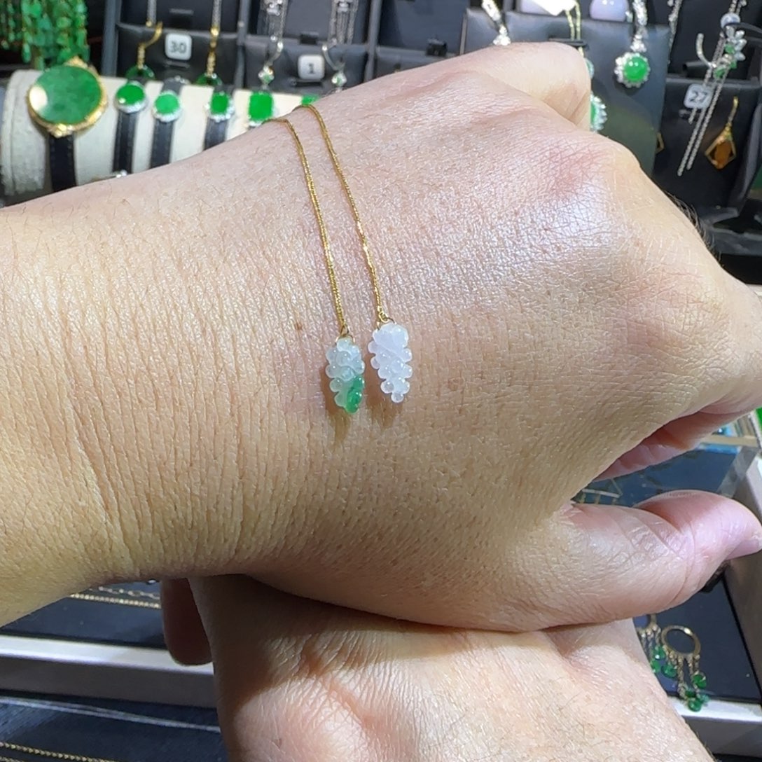 翡翠18K金镶嵌颈饰耳线