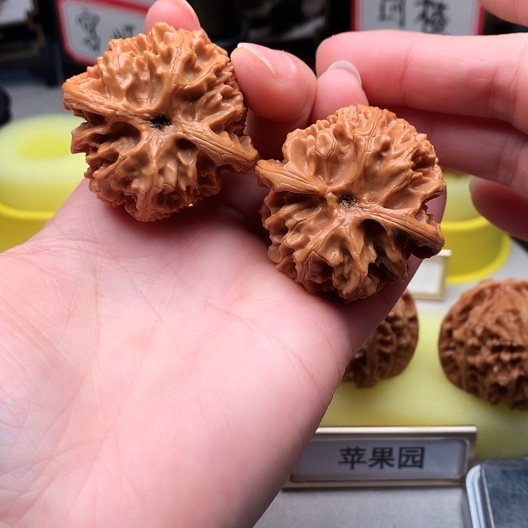 吊坠文玩核桃42尺精品苹果园450号