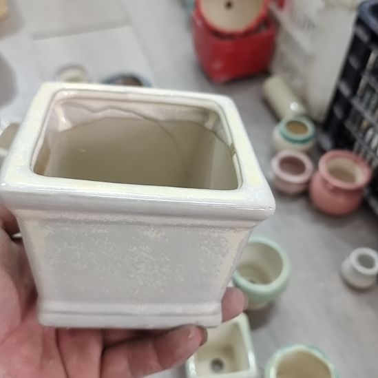 微瑕陶瓷盆满12包邮