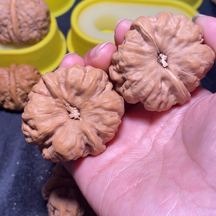 文玩核桃把件爱**犟蛙蛙43