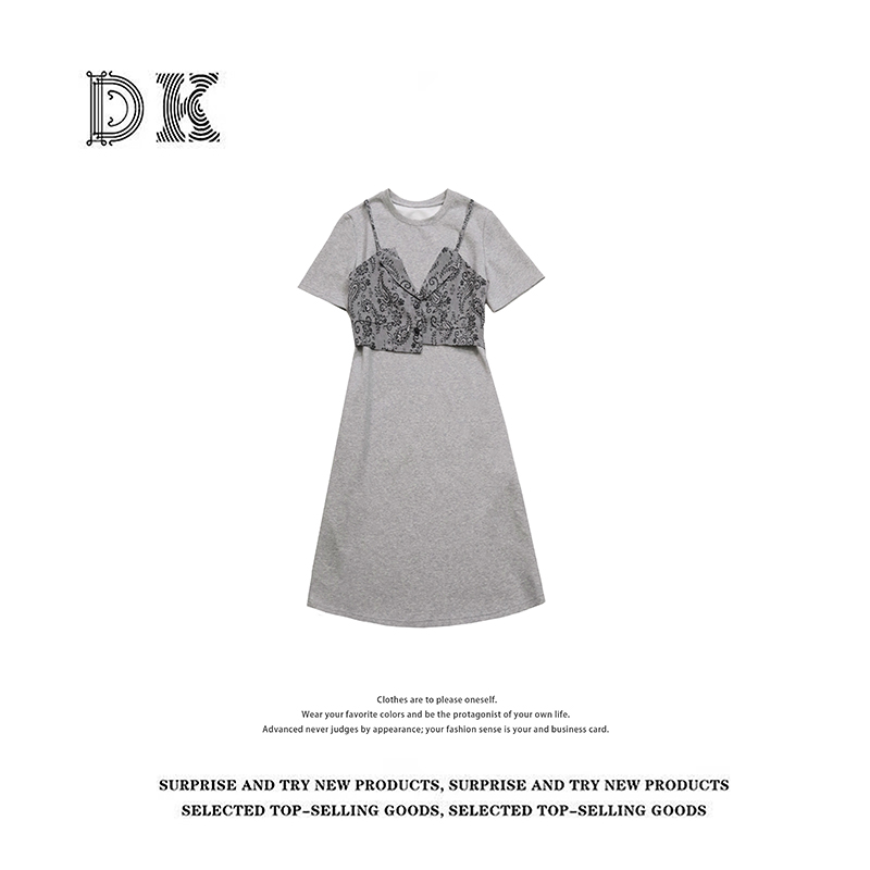 DK 2025夏季新款设计感拼接假两件短袖休闲连衣裙 71808