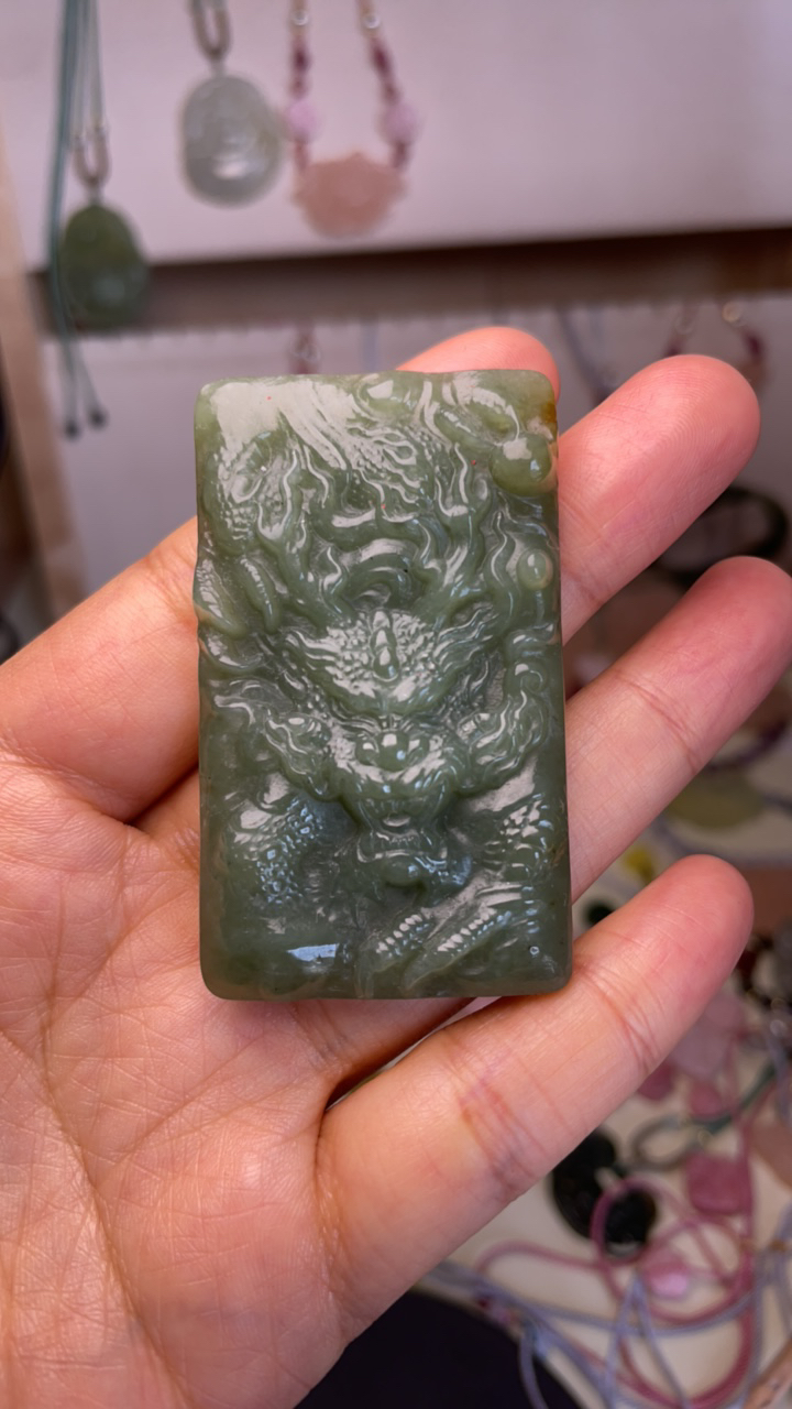 河磨玉龙牌生意兴隆