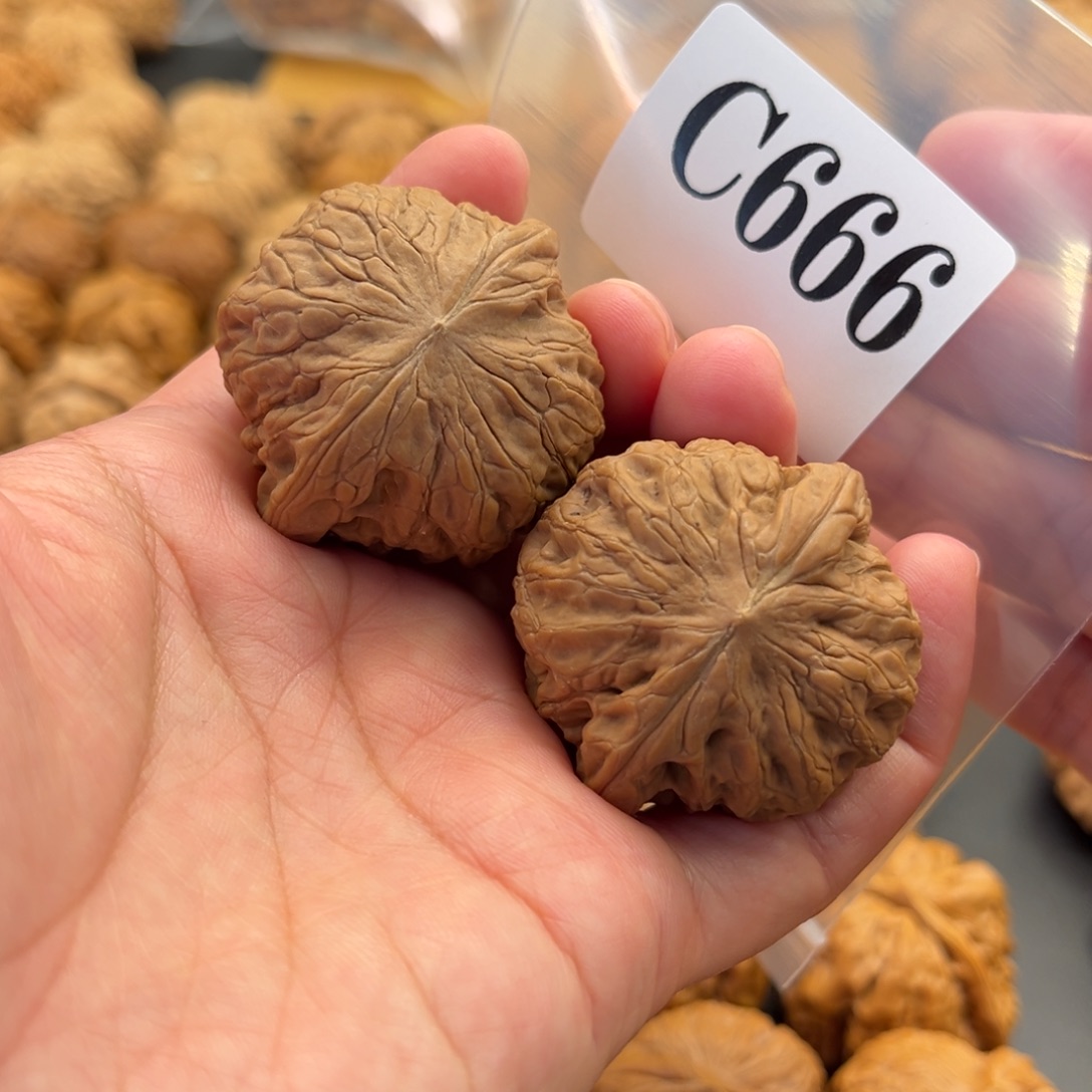去****文玩核桃把件Ti铁锤福利，40