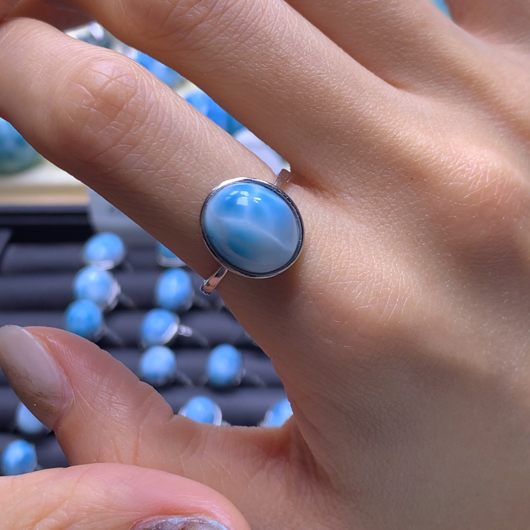 针钠钙石（海纹石）未镶嵌戒指蛋面戒指色差略异