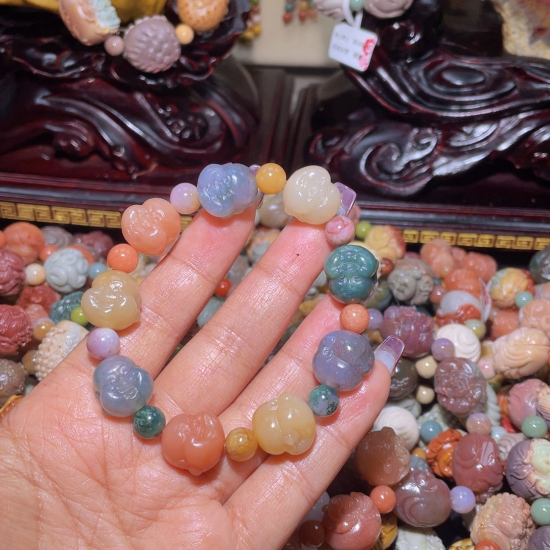 石英质玉手链未镶嵌