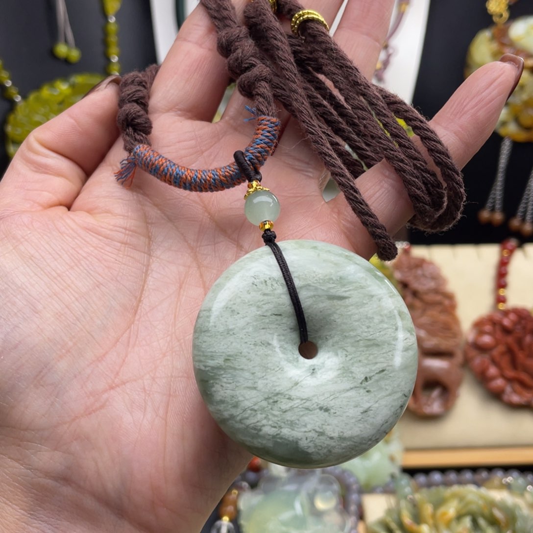 未镶嵌岫玉项链888