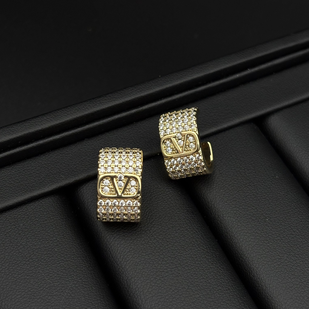 铜合金锆石耳饰 轻奢高级满钻字母小众耳环时尚百搭气质名媛耳饰