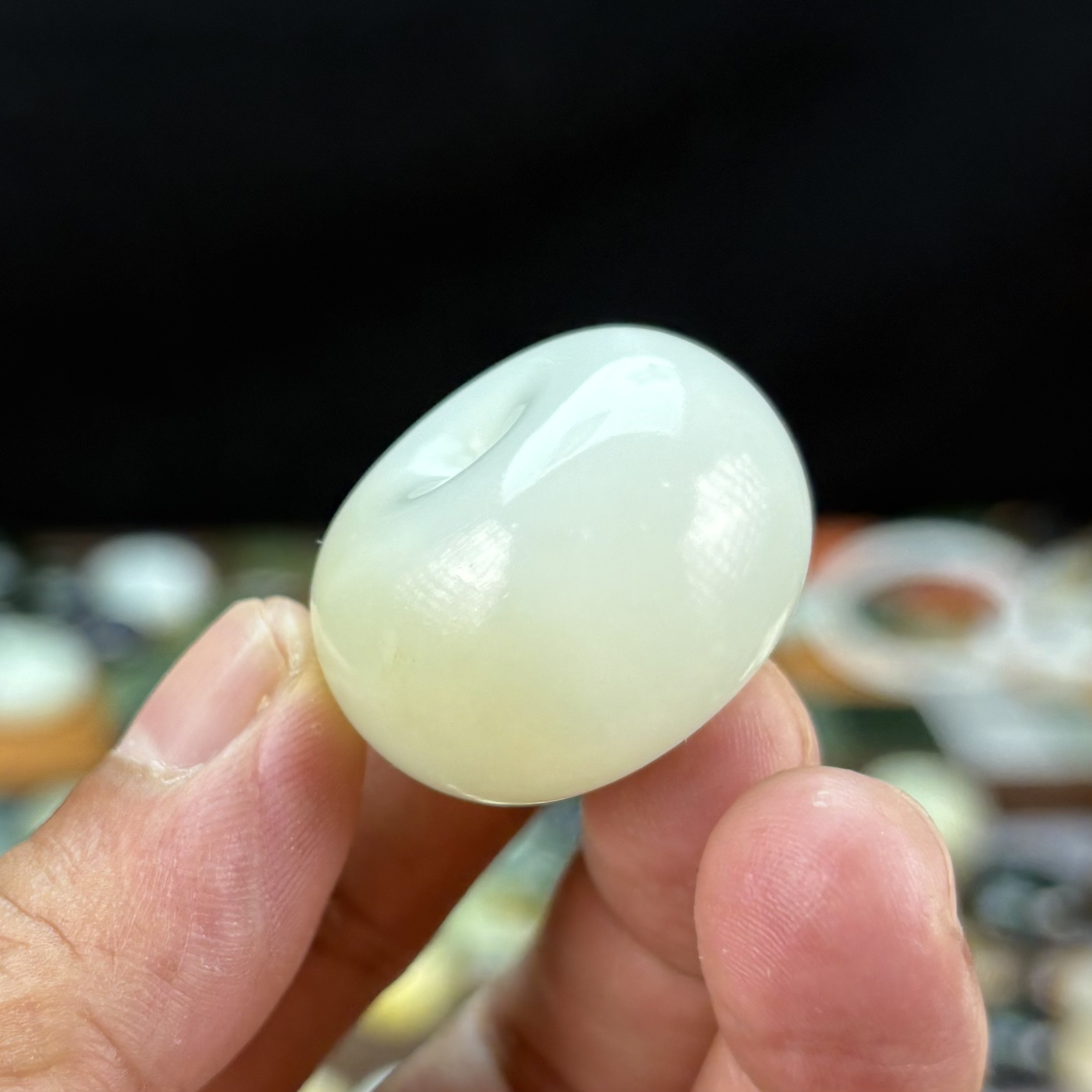 30✖️20过灯细度新疆和田玉糖高青白超厚面包扣吊坠挂件项链