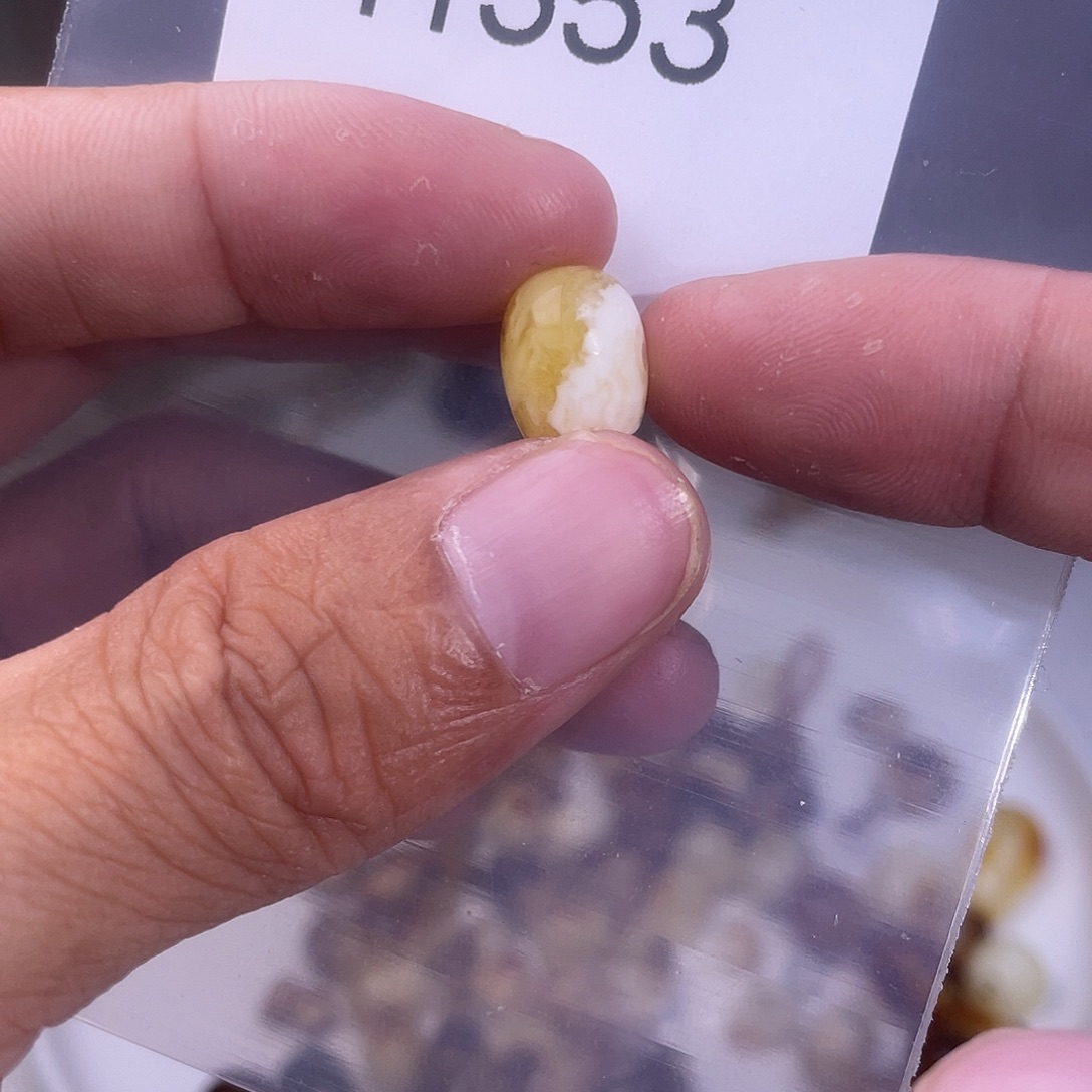 琥珀未镶嵌裸石蜜蜡