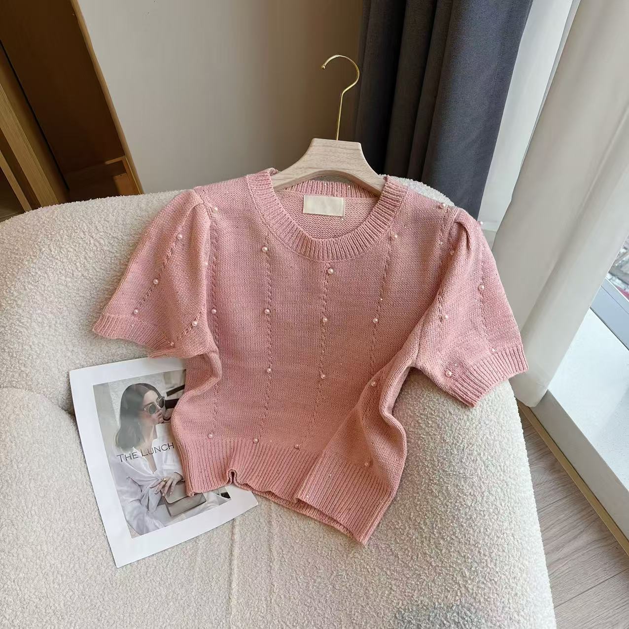 2026韩系秋冬季珍珠设计感针织短袖时尚百搭气质显瘦女上衣H5-79