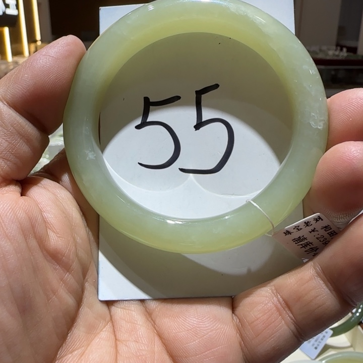 和田玉未镶嵌手镯823