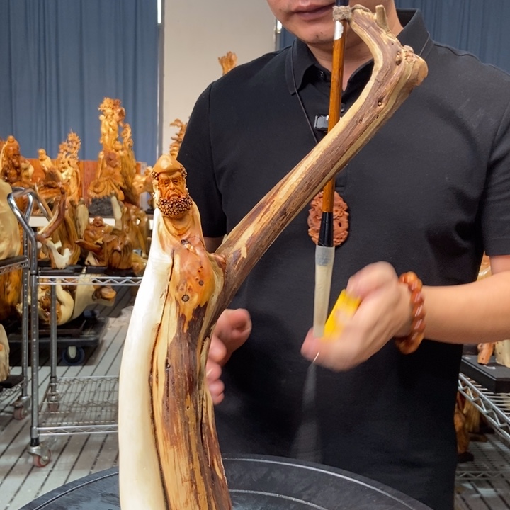 柏木（崖柏）随型摆件