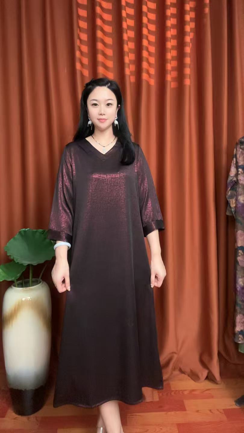 （酒红龟裂纹）秋季简约休闲气质中长款显瘦妈妈装连衣裙