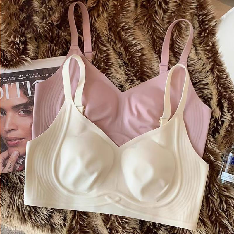 芮芮备注默认微瑕NO退NO换薄款云朵无痕软糯美背女