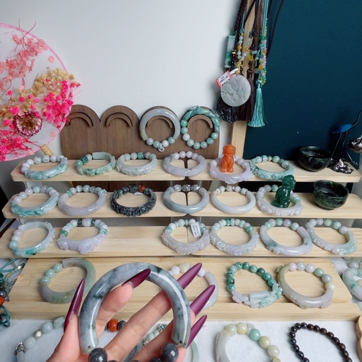 大*明乌鸡胖墩墩