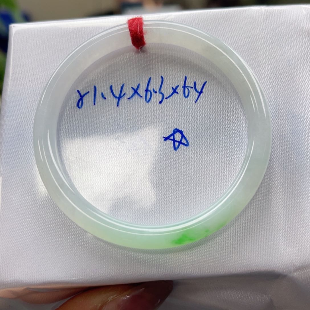 未镶嵌手镯翡翠翡翠