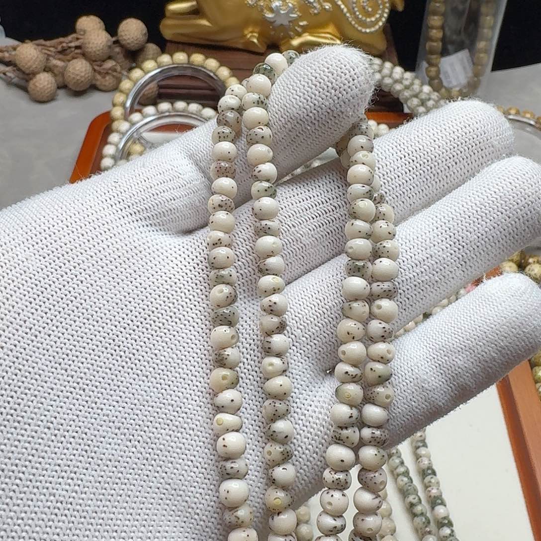 *****星月菩提手串石玉料6蒜瓣大肠糯冰料通体留白小细星多圈