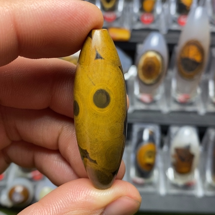 玛瑙/玉髓珠宝奇石未镶嵌