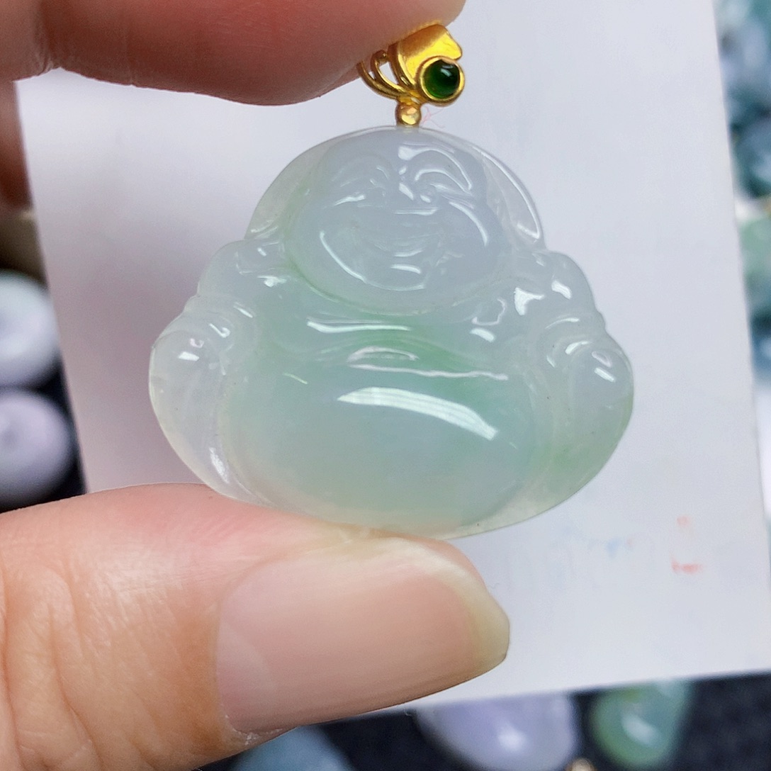 翡翠未镶嵌颈饰35689