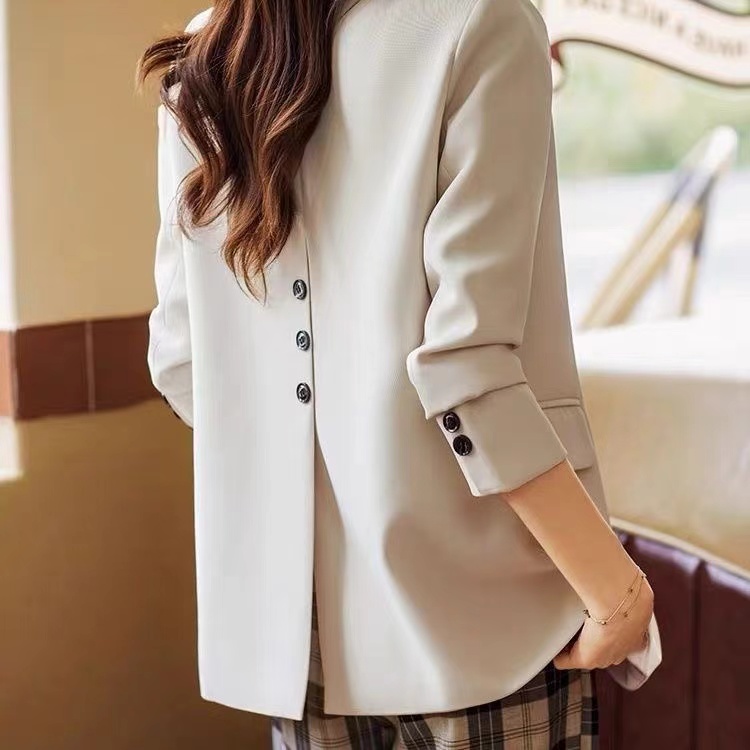 2025新款西装外套女春秋休闲韩版宽松加棉加厚女装西服流行上衣女