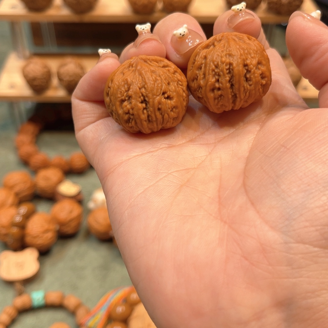 文玩核桃把件矮桩暴龙