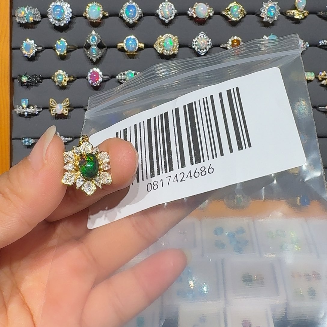 阿***姐欧泊银S925镶嵌戒指戒指