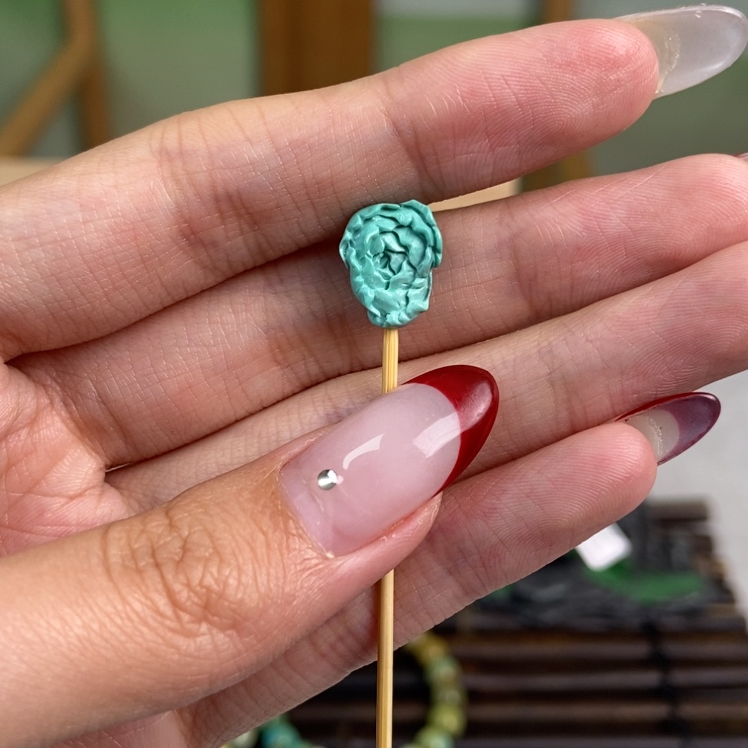 绿松石配饰未镶嵌