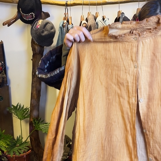 织绣手工制作衣服