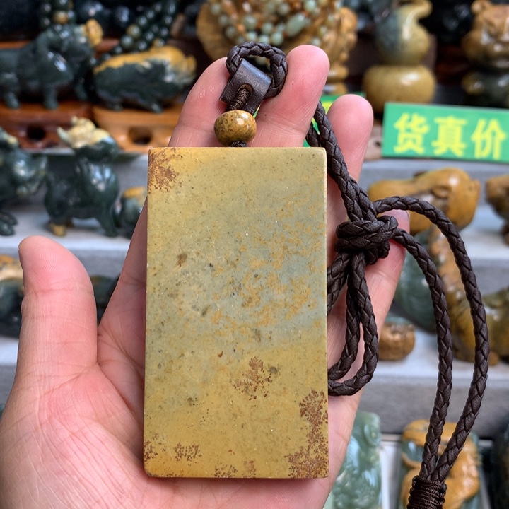 岫岩河磨玉（透闪石质玉）手把件未镶嵌
