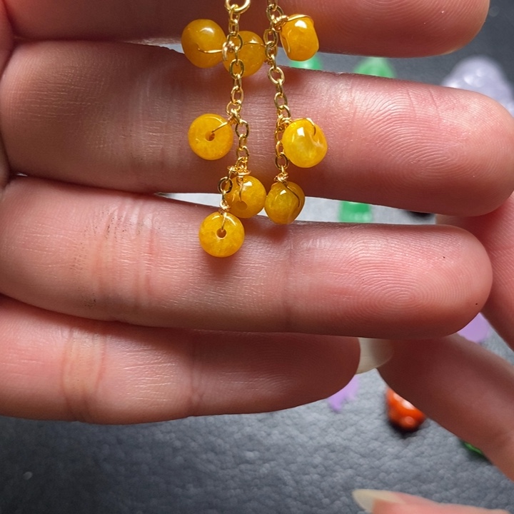 翡翠未镶嵌颈饰挂件