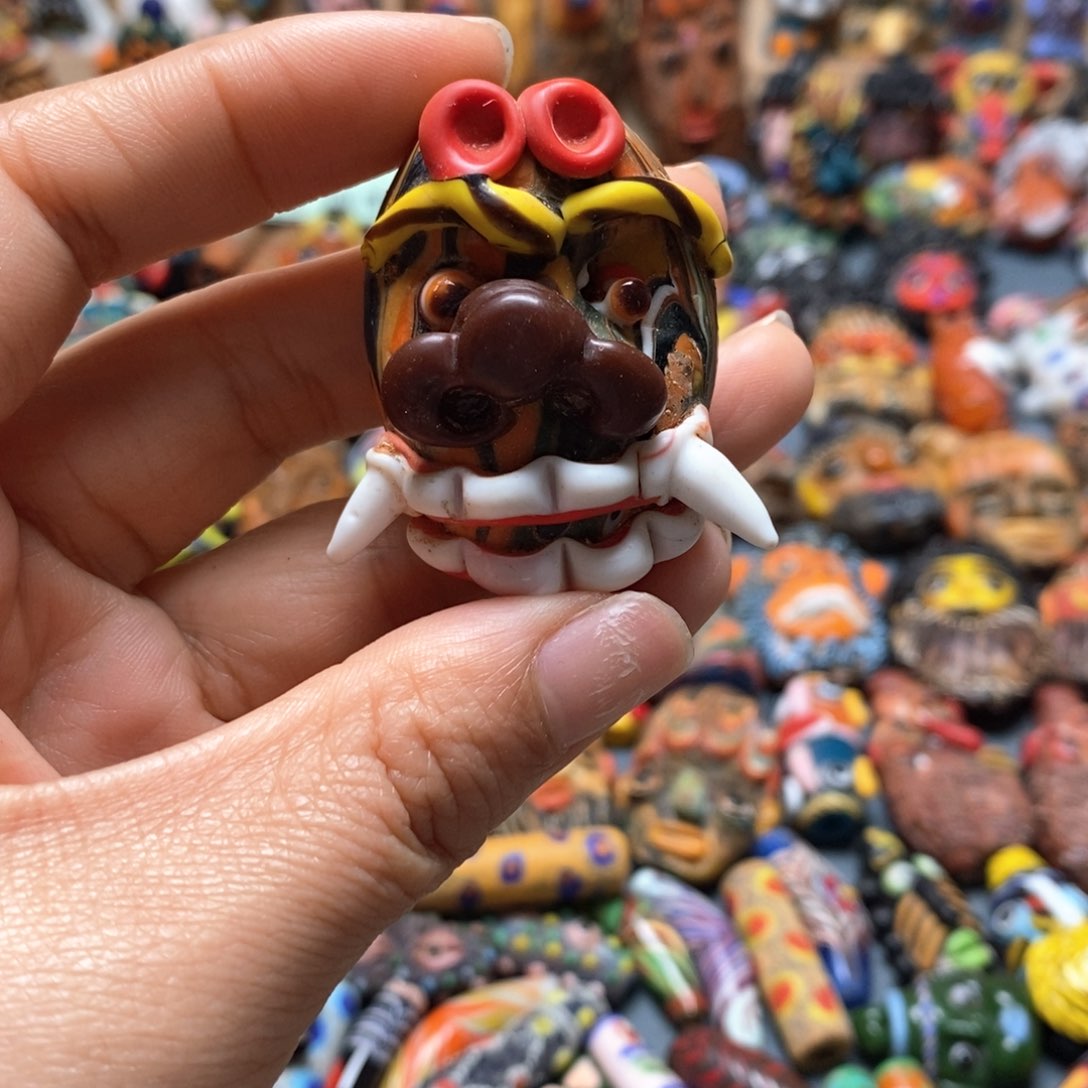 琉璃颈饰印度尼西亚巴龙