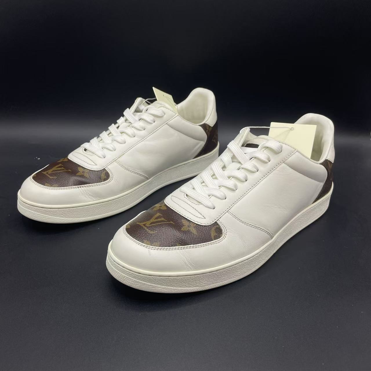 95新 LouisVuitton/路易威登 男士休闲时尚白棕拼接板鞋 多个尺码
