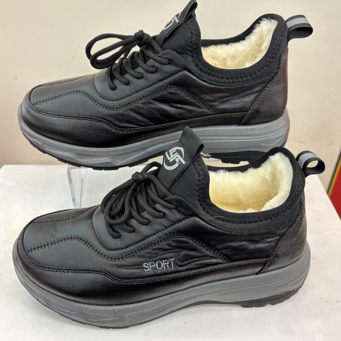 冬季加绒加厚轻便防滑保暖运动休闲棉鞋男女同款M -3