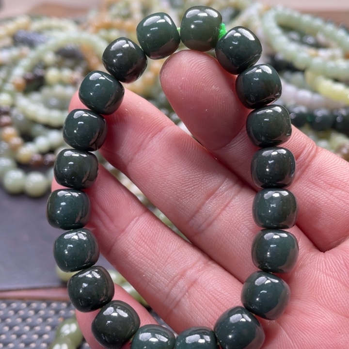 和田玉手链未镶嵌