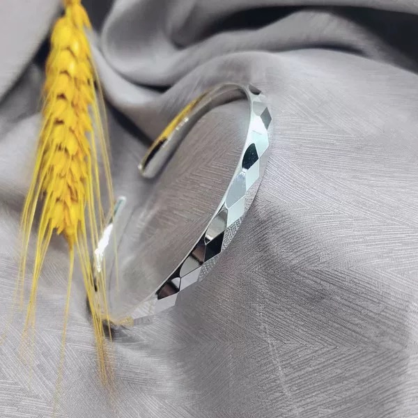 足银手镯 B20足银手镯钻切面经典开口可调节时尚轻奢气质亮面