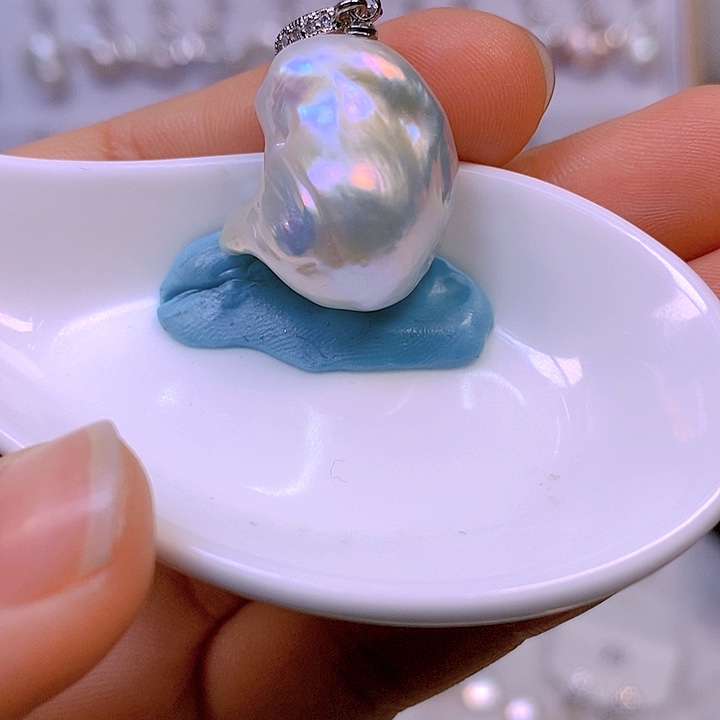 淡水珍珠颈饰合金