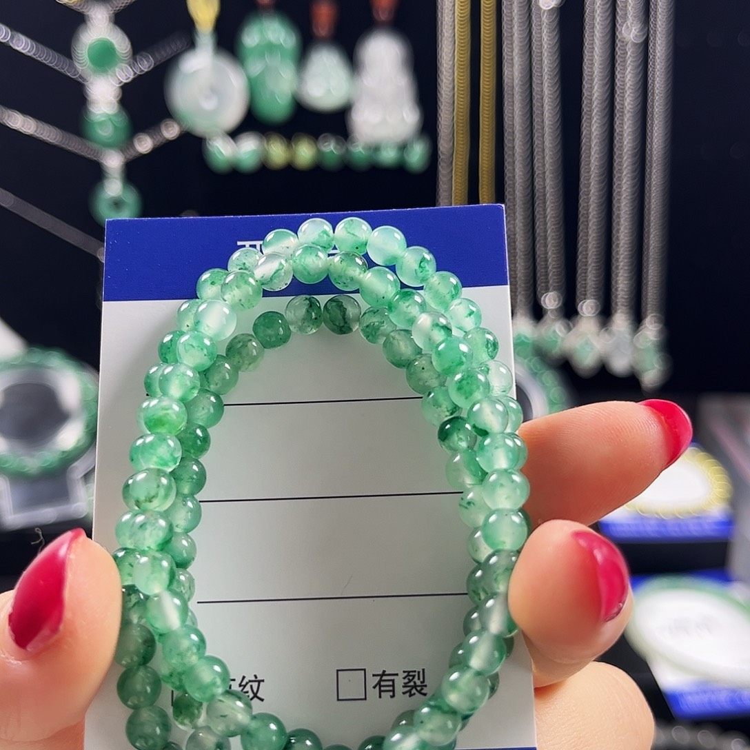 花***米石英质玉（非洲翠）未镶嵌手串