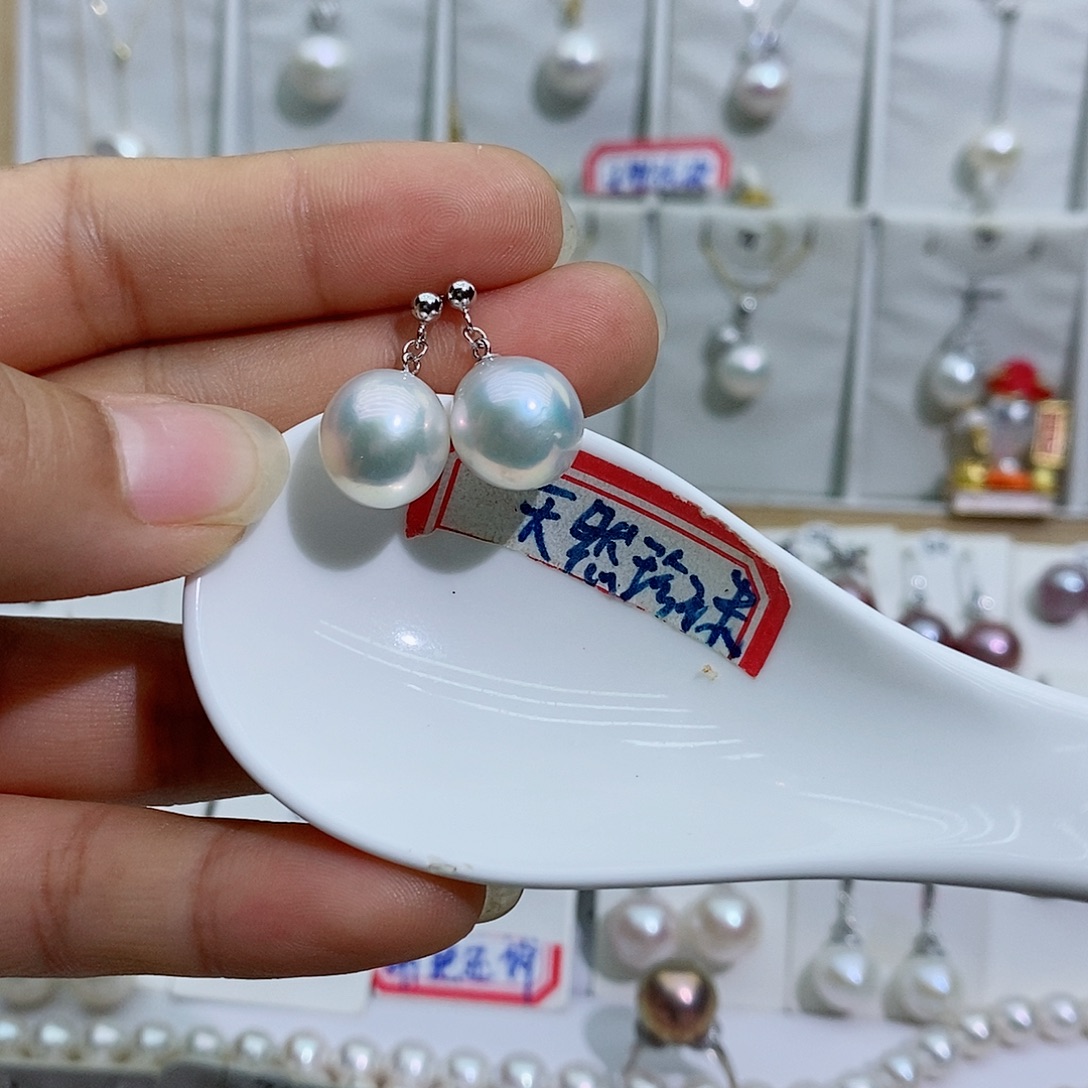 银S925镶嵌淡水珍珠吊坠赠合金链