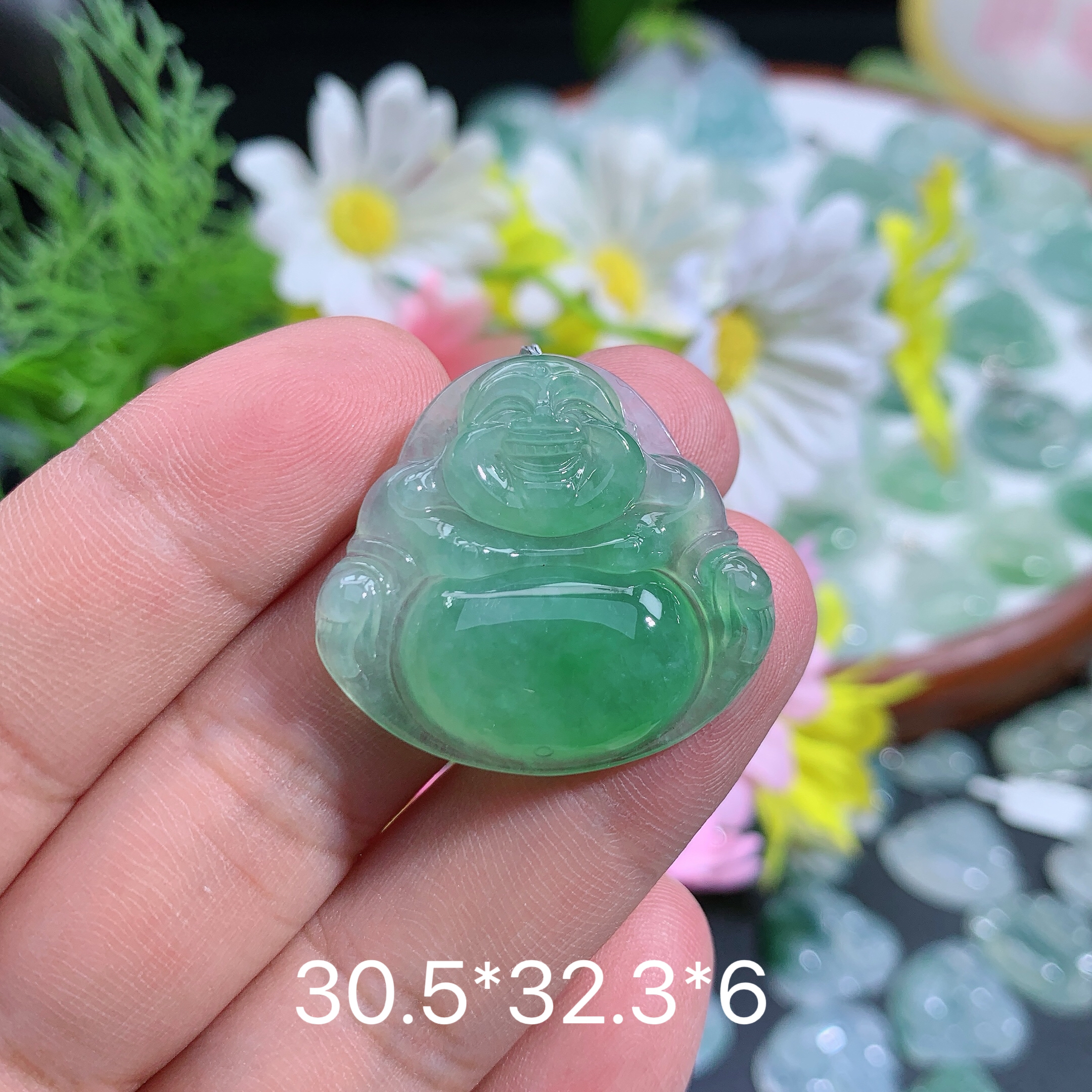 缅甸天然翡翠A货冰润飘阳绿佛公吊坠风百搭气质妈妈雕刻礼物轻奢