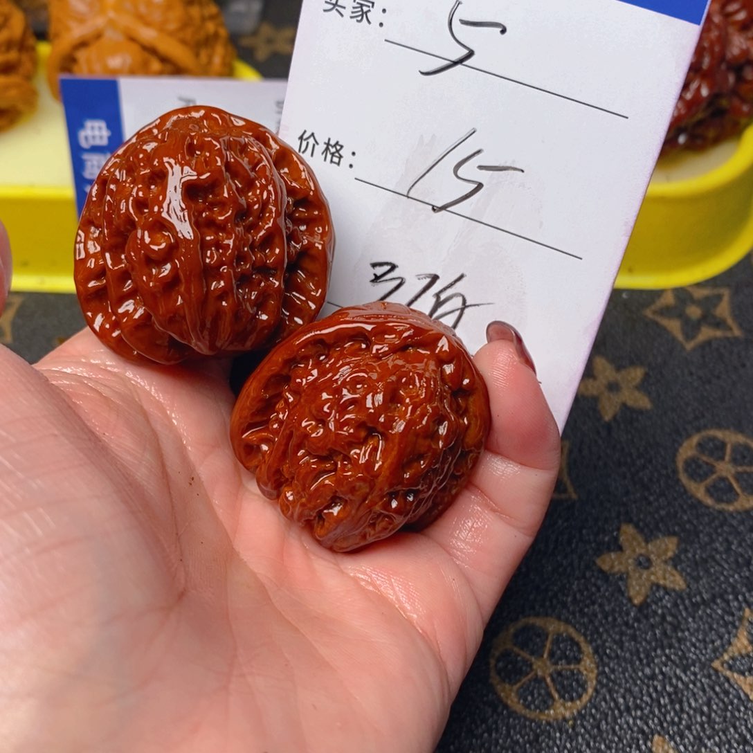 把件文玩核桃白狮子