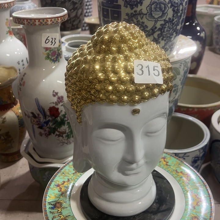 小***姐瓷片瑕。。。。。。。。。。。。。