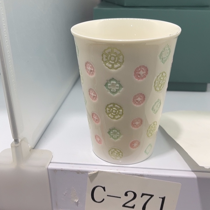 瓷片福利待遇多多哦哦哦哦