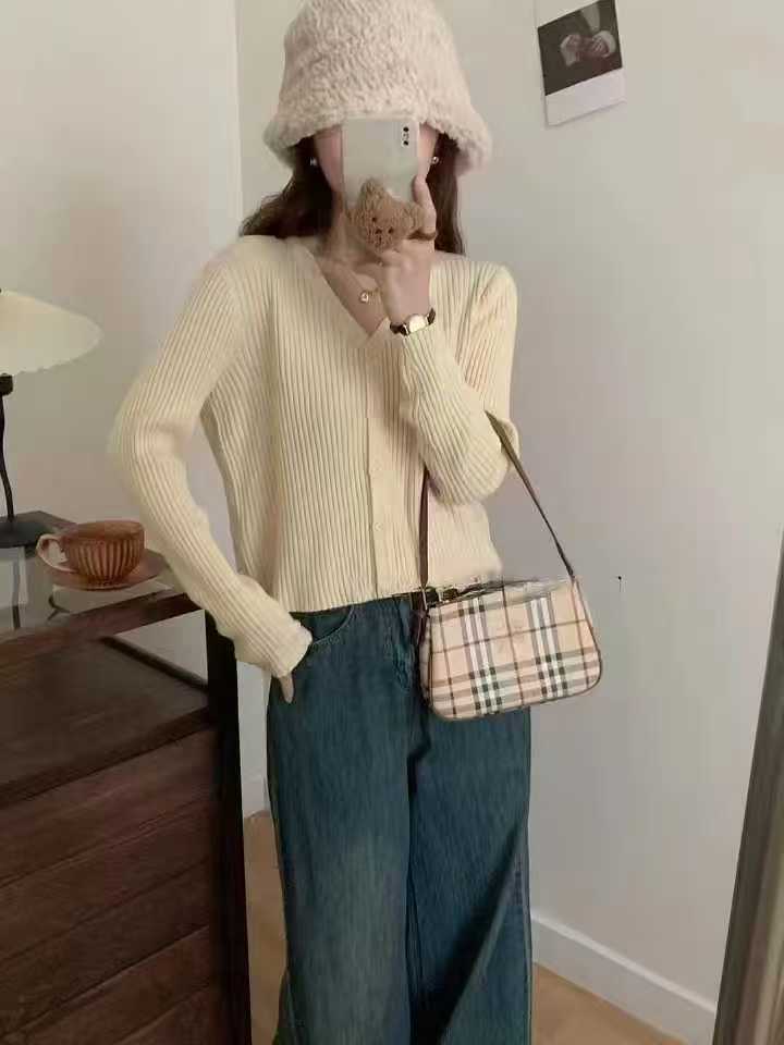 Datou [A001-A100]早秋新款拼速百搭针织上衣清