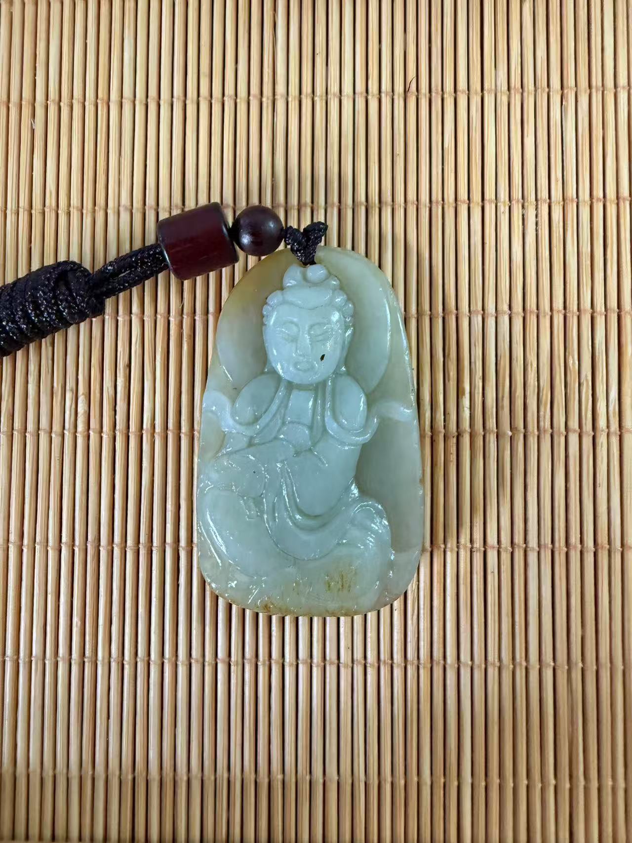 G581和田玉吊坠拍一发一多样性发货