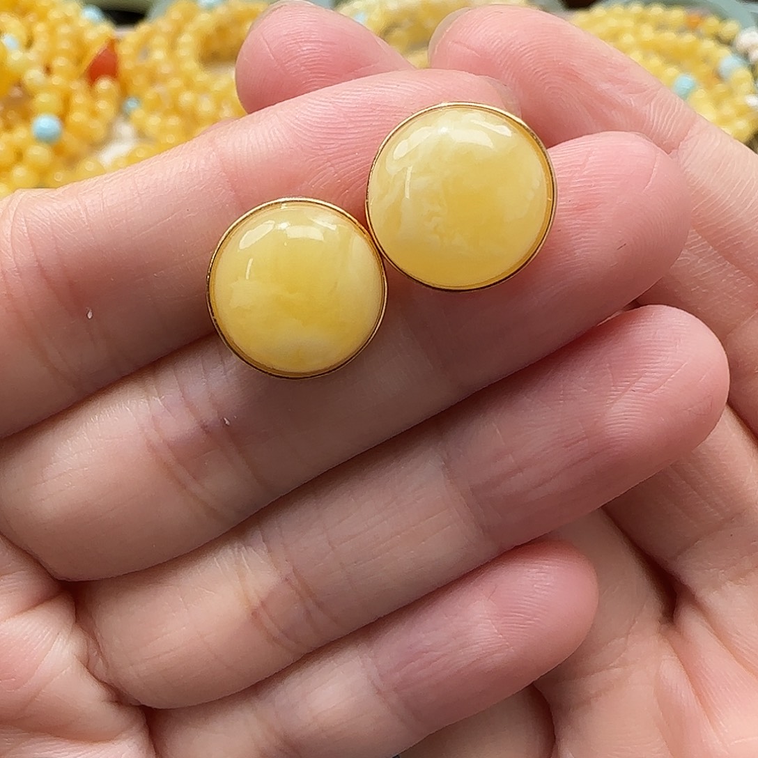 玉***婉琥珀未镶嵌耳饰13直径