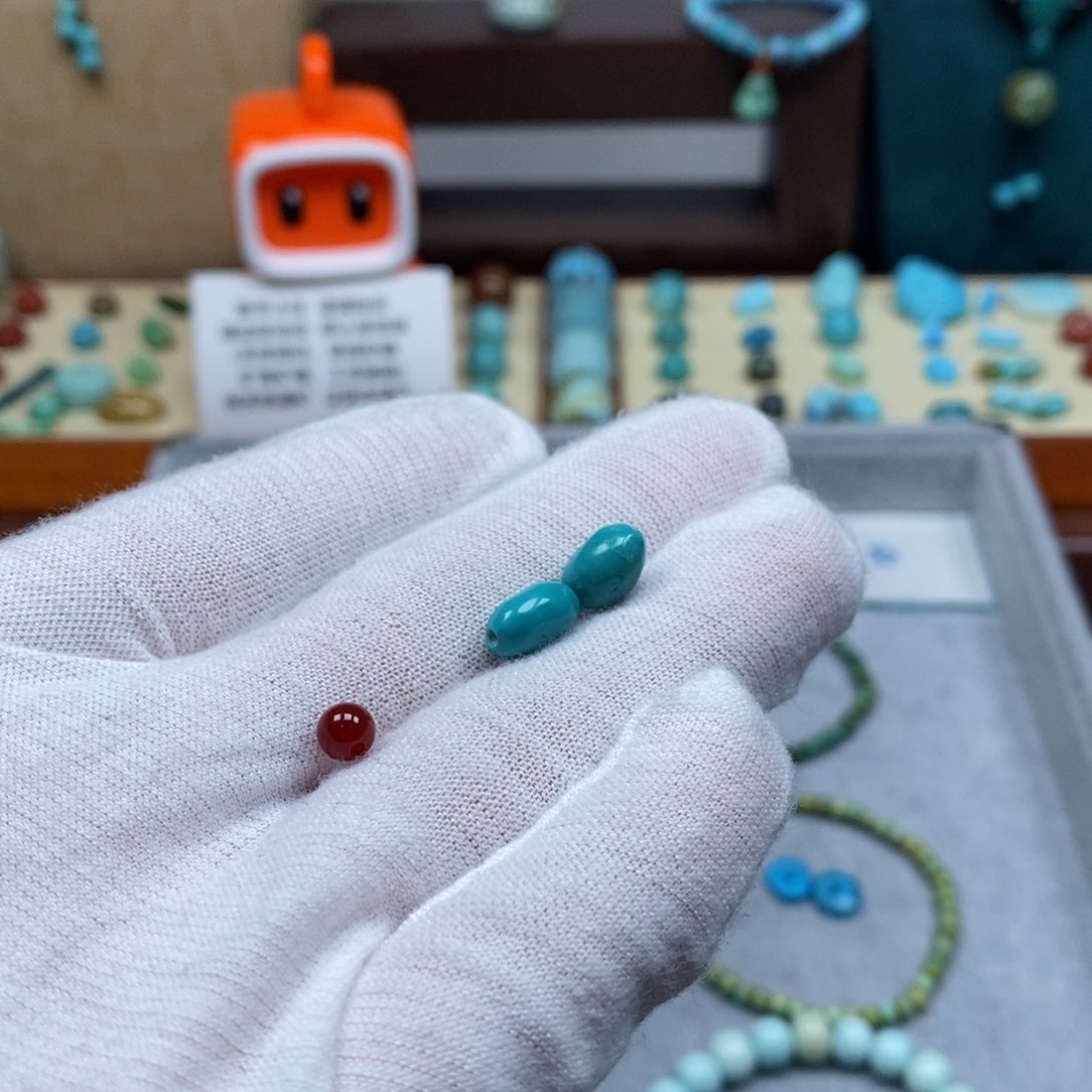 未镶嵌配饰南红玛瑙