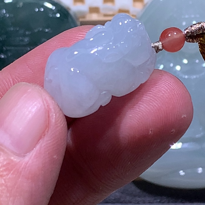 翡翠未镶嵌颈饰炸/小貔貅