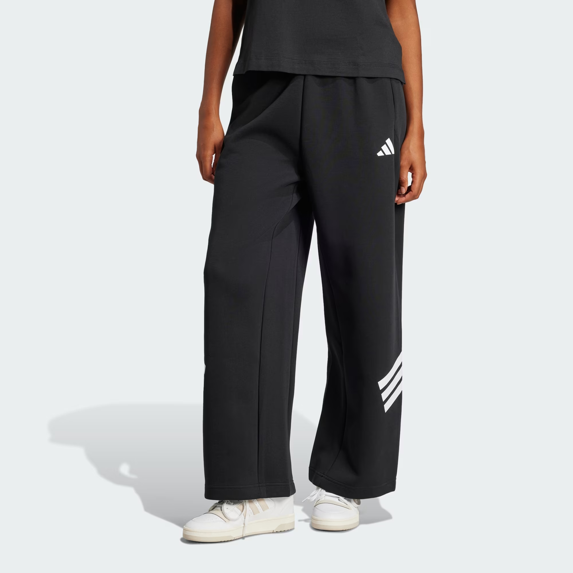 Adidas阿迪达斯正品女子新款休闲舒适长裤宽松运动裤子JE0150