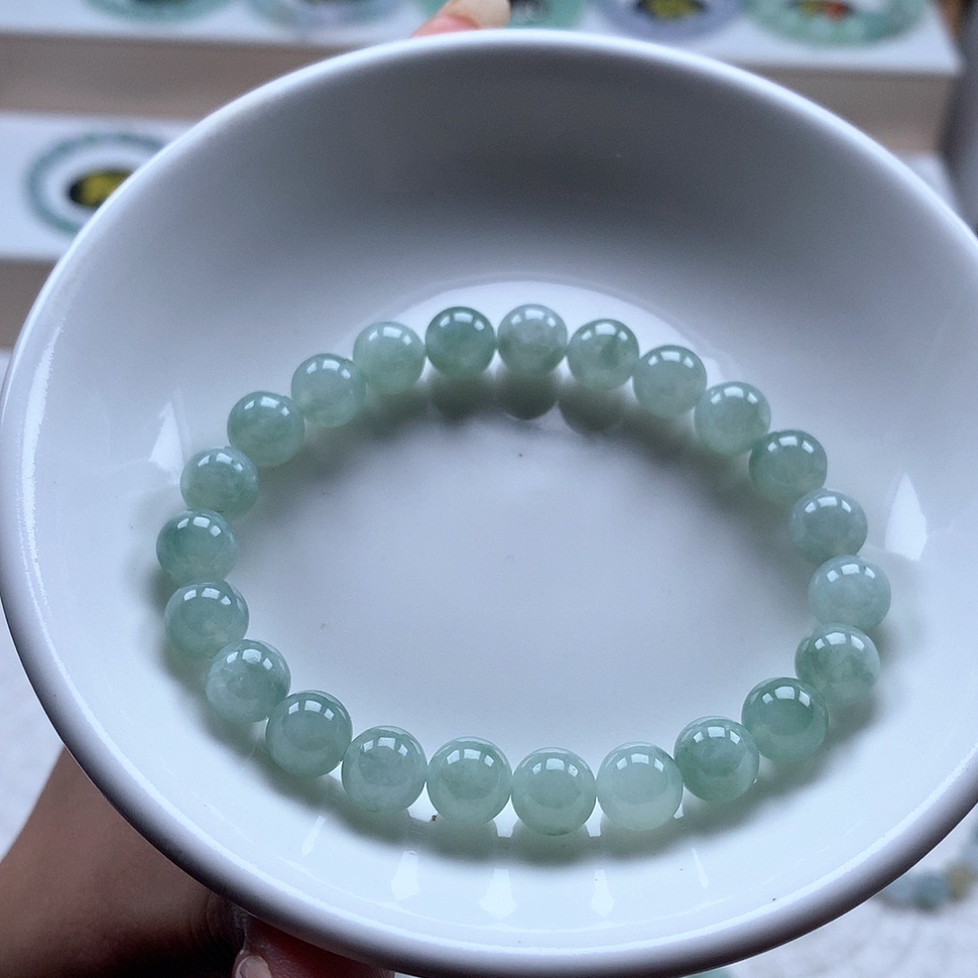 翡翠未镶嵌手串飘花7.8