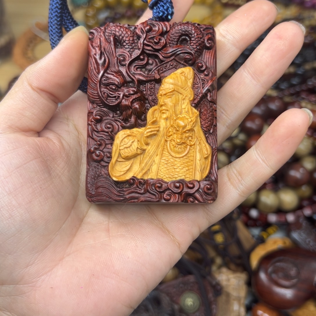 维腊木（绿檀）无事牌